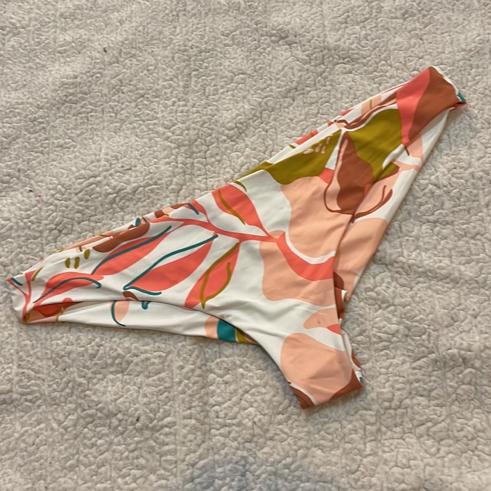 NWT Roxy swim bottoms XXL